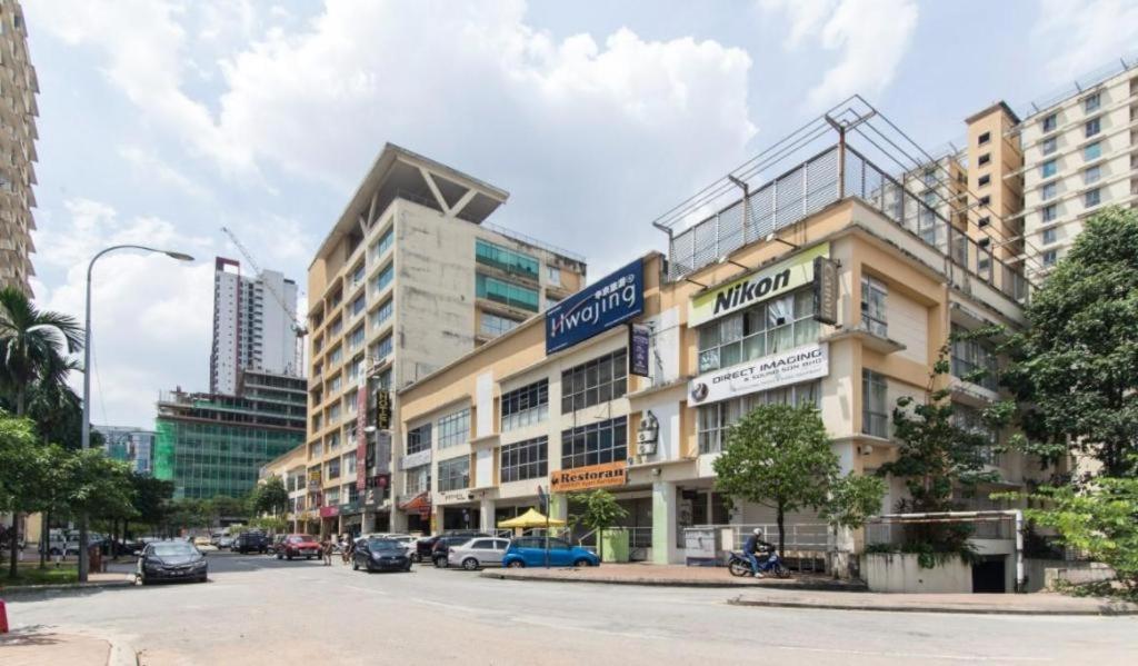 Oyo 90429 Hotel Narasindo Kuala Lumpur Exterior photo