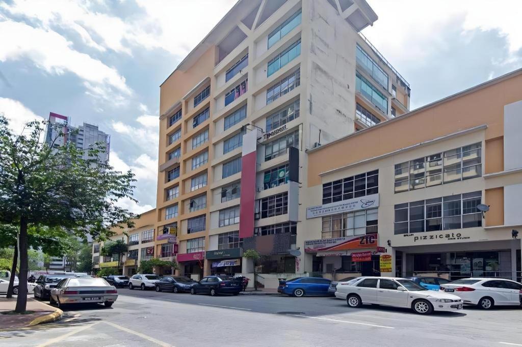 Oyo 90429 Hotel Narasindo Kuala Lumpur Exterior photo